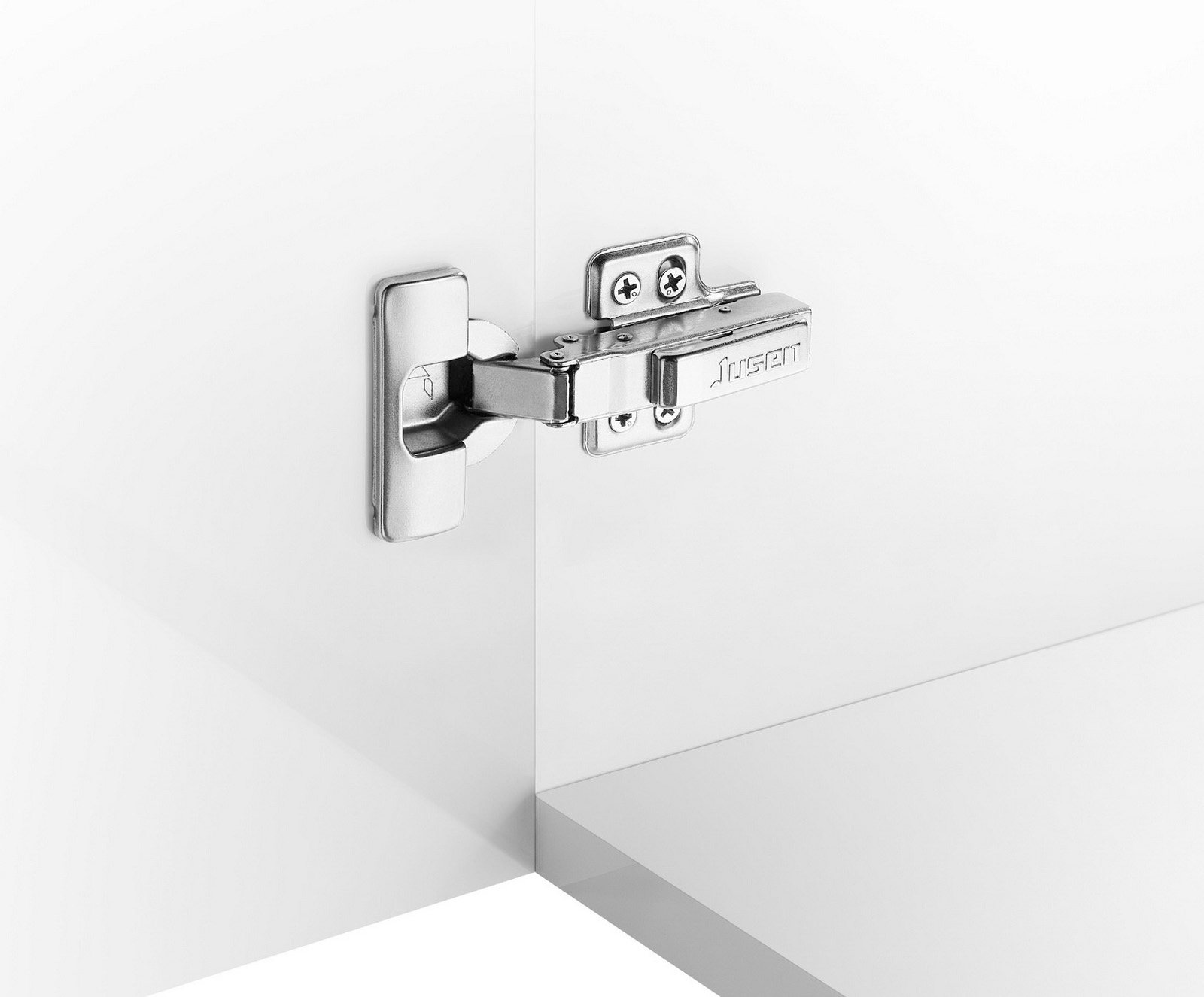Q series 105° soft close hinge
